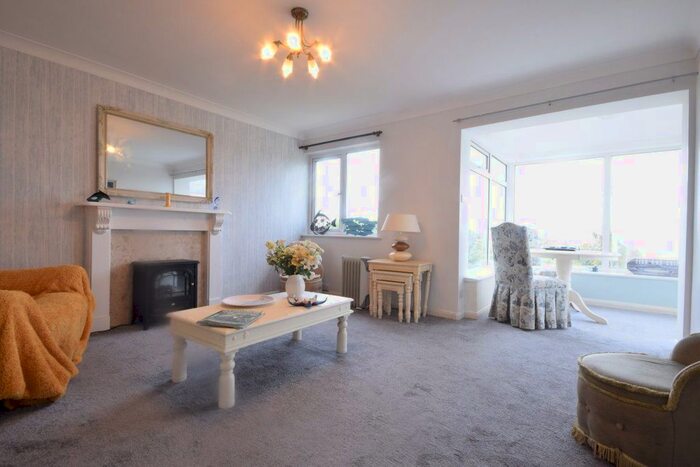 Maisonette To Rent In Dolphin Court, Northam, Bideford, EX39