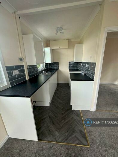 2 Bedroom Bungalow To Rent In Alvis Avenue, Jaywick, Clacton-On-Sea, CO15