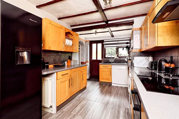 3 Bedroom Detached Bungalow For Sale In Westwell Lane, Gringley-On-The-Hill, Doncaster, DN10