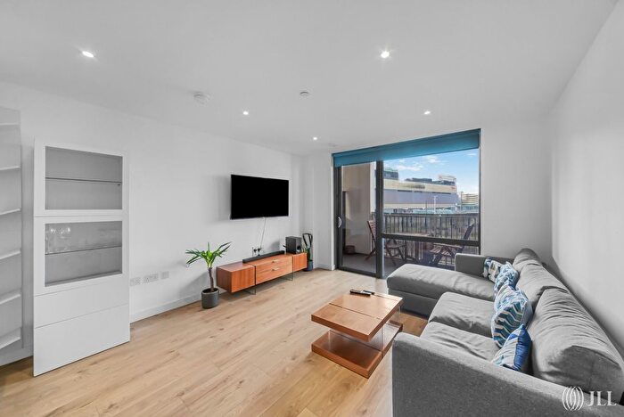 1 Bedroom Flat For Sale In Giles House, Forrester Way, London, E15