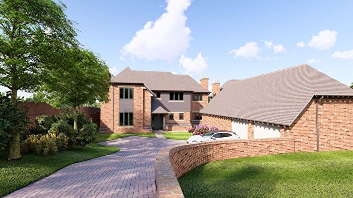 5 Bedroom Detached House For Sale In Burton Road, Midway, DE11