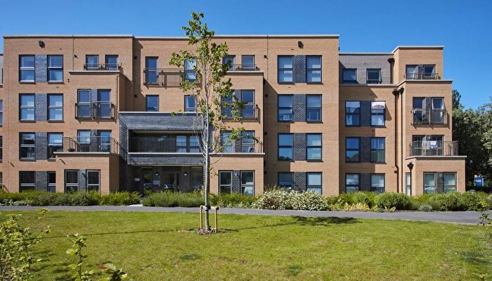 2 Bedroom Flat For Sale In Lambourne House, Cornwall Gardens, Burnham, SL6