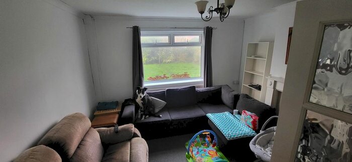 2 Bedroom Semi-Detached House To Rent In Lanchester Avenue, Springwell, NE9