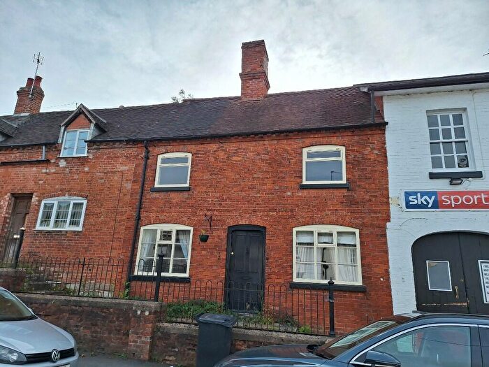 2 Bedroom Cottage For Sale In Swan Street, Alvechurch, Birmingham, B48