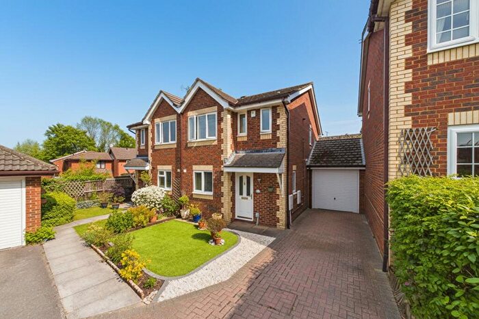 3 Bedroom Semi-Detached House For Sale In Walsh Avenue, Warfield, Berkshire, RG42