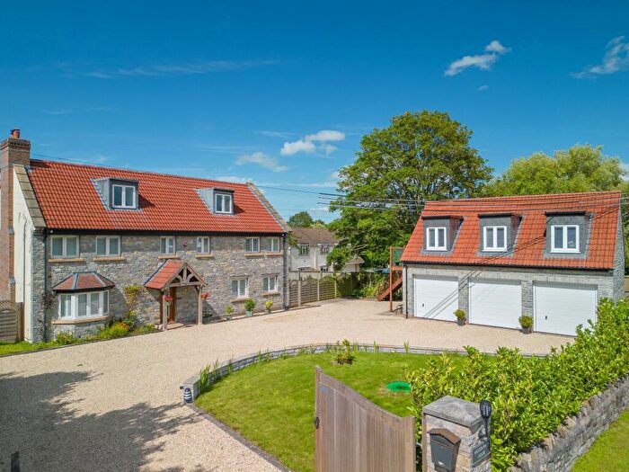6 Bedroom Detached House For Sale In Woodlands House, Havyatt, Glastonbury, Somerset, BA6