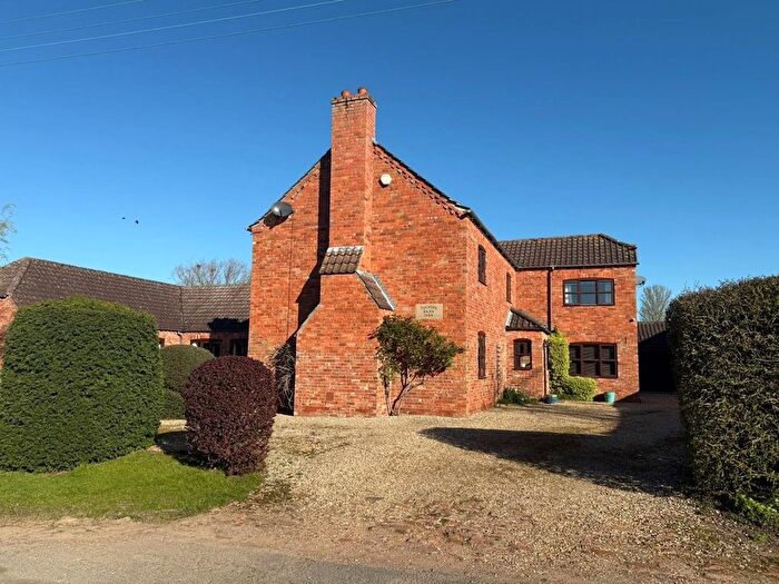 4 Bedroom Property For Sale In School Lane, Springthorpe, Gainsborough, DN21