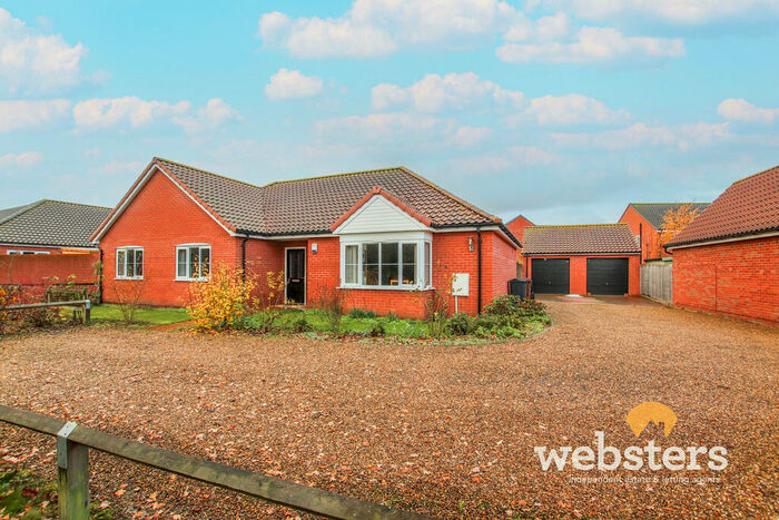 3 Bedroom Detached Bungalow For Sale In Somme Close Wymondham, NR18