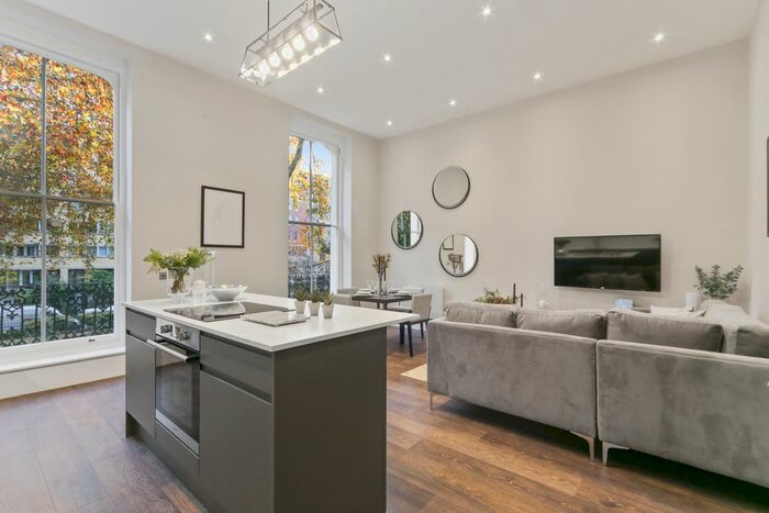 1 Bedroom Flat To Rent In Porchester Square, Bayswater, W2