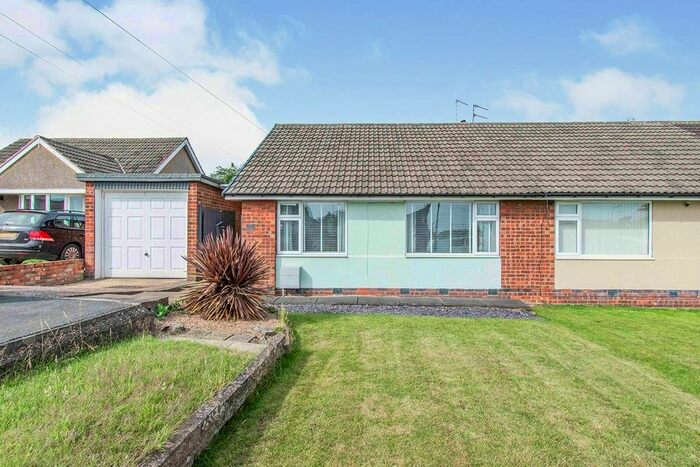 2 Bedroom Bungalow To Rent In Bosworth Close, Hatfield, Doncaster, South Yorkshire, DN7