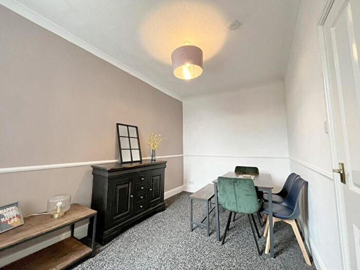 4 Bedroom Terraced House To Rent In Skipton Road, Harrogate, HG1