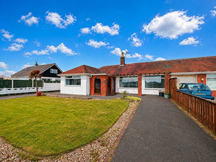 3 Bedroom Bungalow For Sale In Windermere Avenue, Fleetwood, FY7