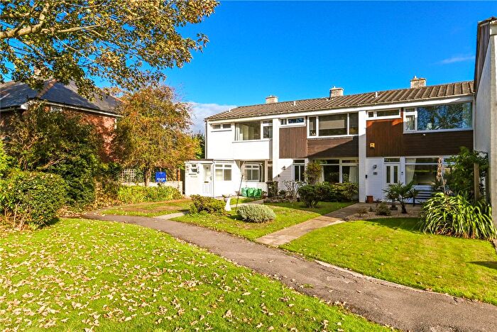 3 Bedroom End Of Terrace House For Sale In The Fairway, Barton On Sea, New Milton, Hampshire, BH25