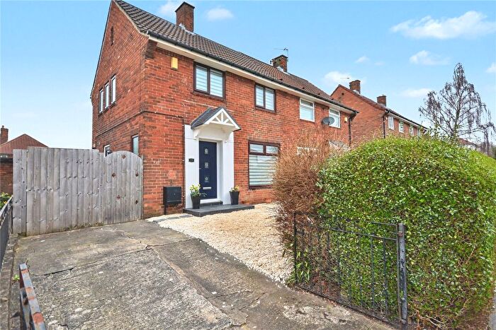 2 Bedroom Semi Detached House For Sale In Eastwood Lane, Leeds, LS14