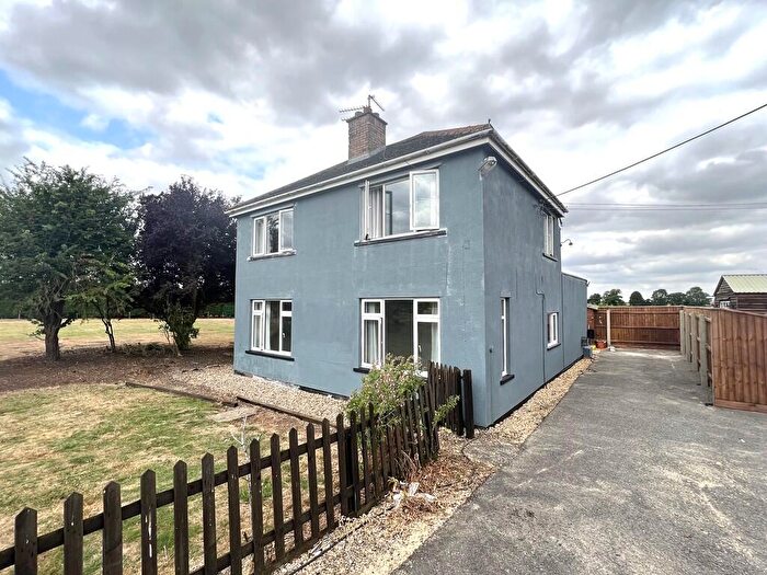 3 Bedroom Detached House To Rent In Rings End, Wisbech, PE13