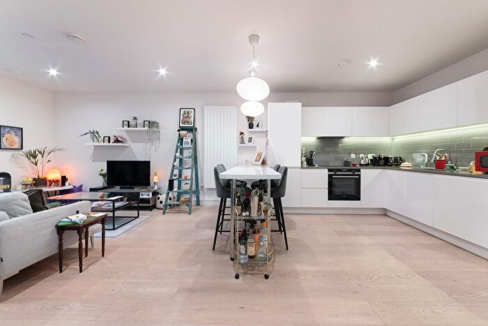 1 Bedroom Flat For Sale In John Cabot House, Royal Wharf, E16