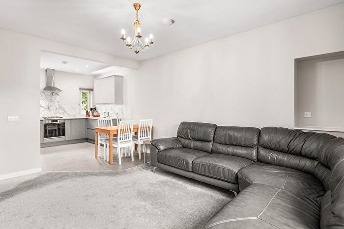 2 Bedroom Flat For Sale In Abbey Road, Auchterarder, PH3