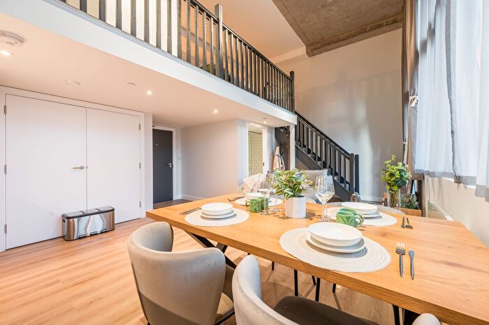 1 Bedroom Flat To Rent In Clay, Salford Quays, M50