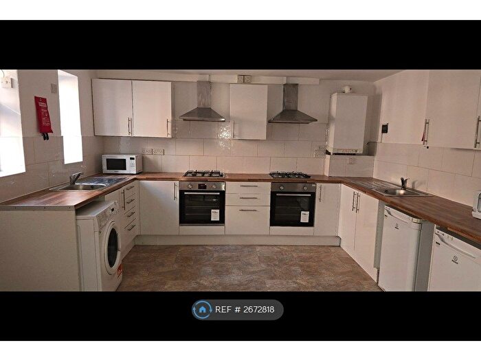 6 Bedroom Terraced House To Rent In Garmoyle Road, Liverpool, L15