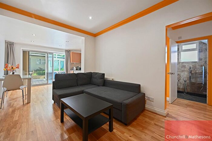 5 Bedroom Detached House To Rent In Long Drive, London, W3