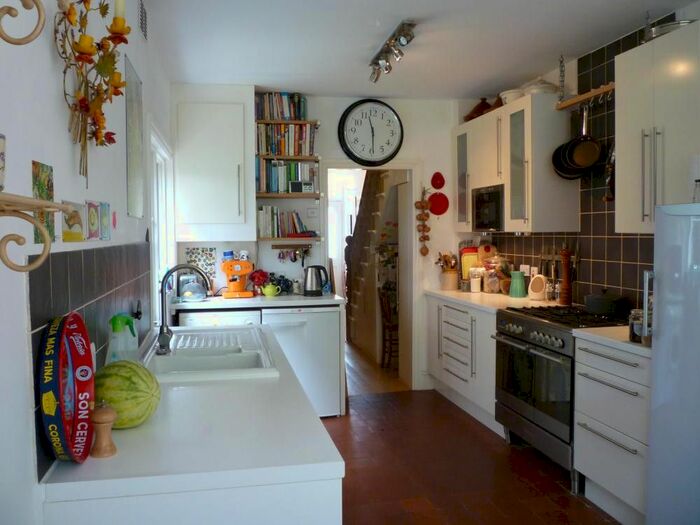 4 Bedroom Terraced House To Rent In Chalgrove Road, London, N17