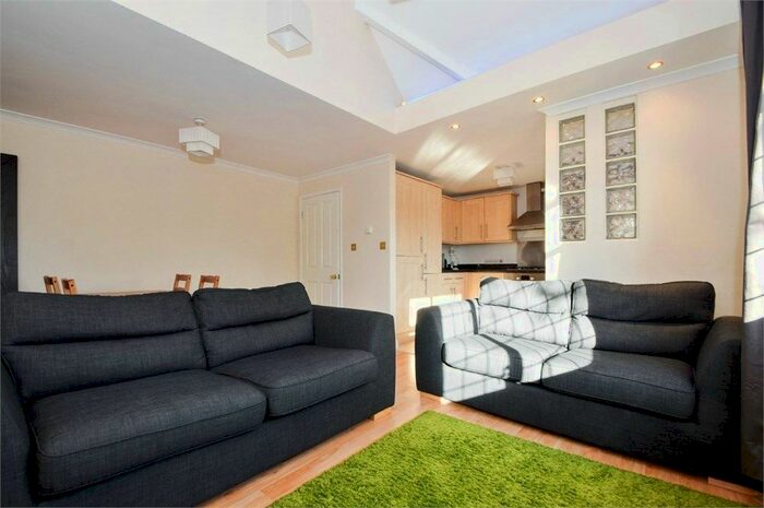 1 Bedroom Flat To Rent In Haling Park Road, South Croydon, Croydon, CR2