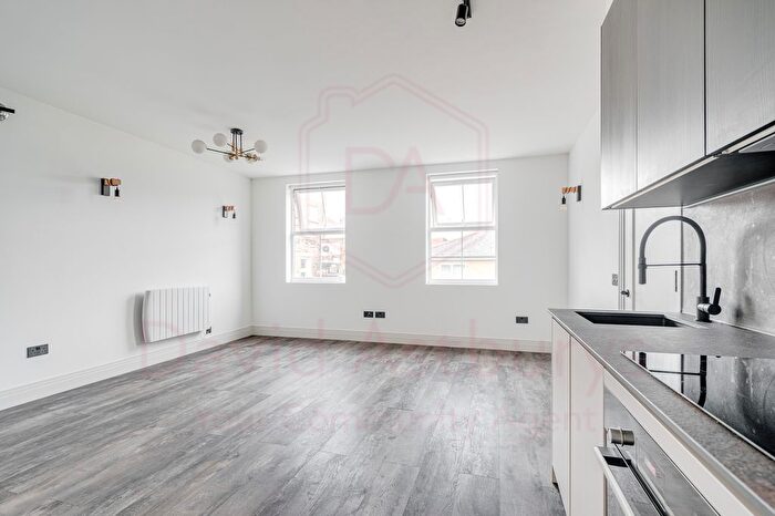 1 Bedroom Flat To Rent In Millers Terrace, Dalston, London, E8