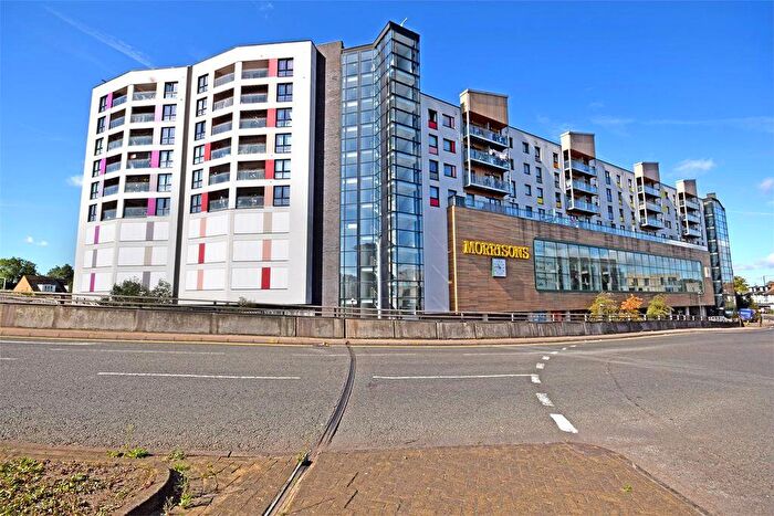 1 Bedroom Flat For Sale In Pinner Road, Harrow, HA1