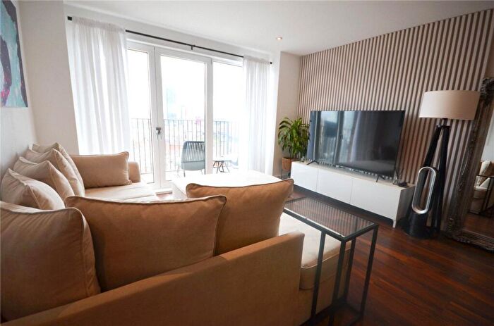 2 Bedroom Apartment To Rent In Block A Wilburn Basin, Ordsall Lane, Salford, Greater Manchester, M5