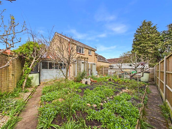 1 Bedroom House For Sale In Collett Close, Hanham, Bristol, BS15