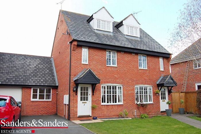 3 Bedroom Semi-Detached House To Rent In Minerva Mews, Alcester, B49