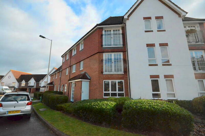 2 Bedroom Apartment To Rent In Hartigan Place, Woodley, RG5