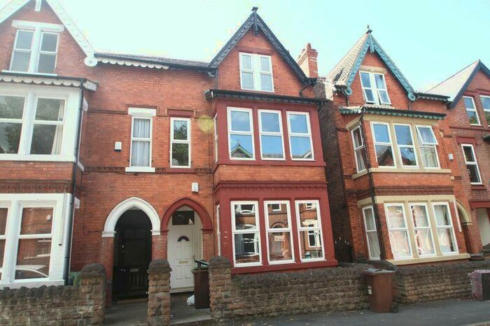 6 Bedroom Terraced House To Rent In Derby Grove, Nottingham, NG7