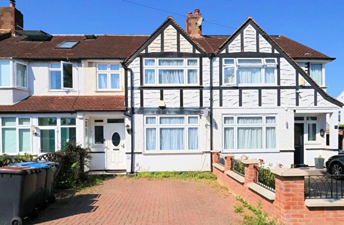 3 Bedroom Terraced House To Rent In Ash Tree Way, Shirley, CR0