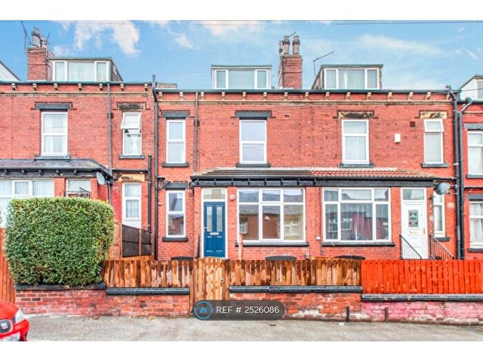 2 Bedroom Terraced House To Rent In Berkeley Avenue, Leeds, LS8