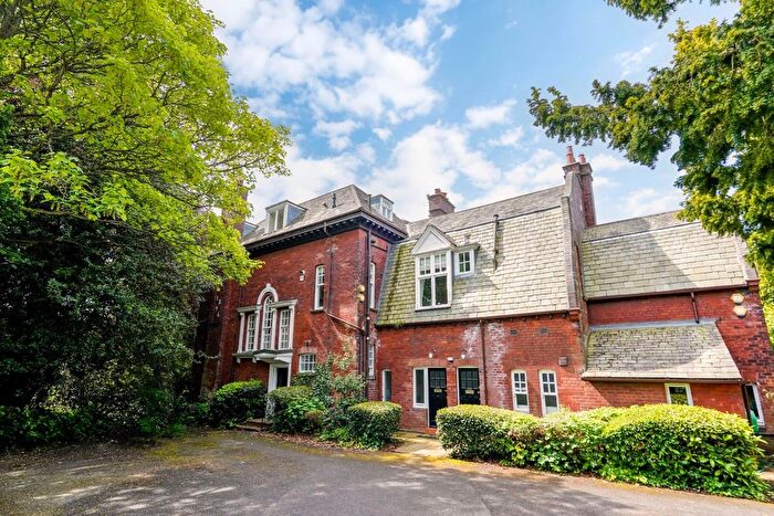 2 Bedroom Flat To Rent In Jesmond Park West, Newcastle Upon Tyne, NE7