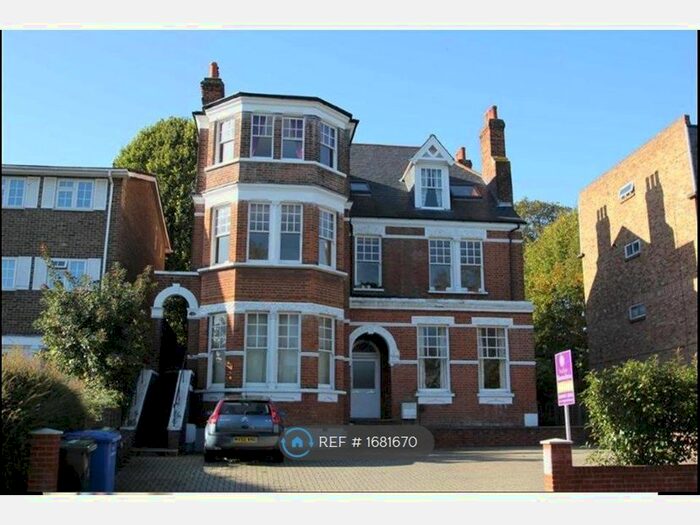 1 Bedroom Flat To Rent In Durham Road, Bromley, BR2