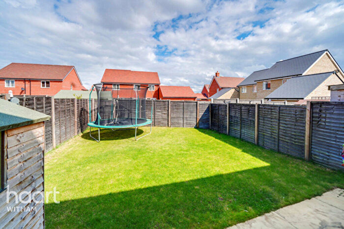 2 Bedroom Semi-Detached House For Sale In Hawkins Close, Rivenhall, CM8