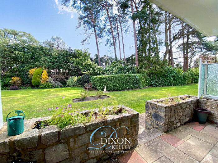 3 Bedroom Flat For Sale In Glenmoor Road, Ferndown, Dorset, BH22
