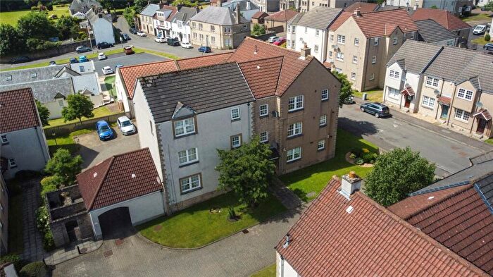 3 Bedroom Flat For Sale In Mid Street, Kirkcaldy, Fife, KY1