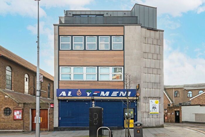 1 Bedroom Flat To Rent In High Street, Acton, W3