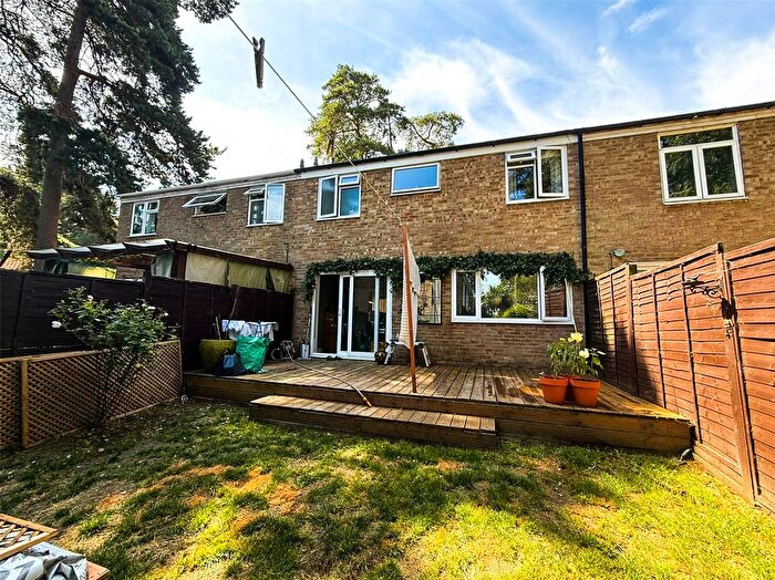 3 Bedroom Terraced House To Rent In Bucklebury, Bracknell, Berkshire, RG12