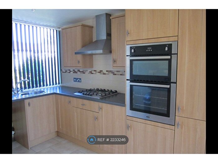 3 Bedroom End Of Terrace House To Rent In The Tithings, Runcorn, WA7