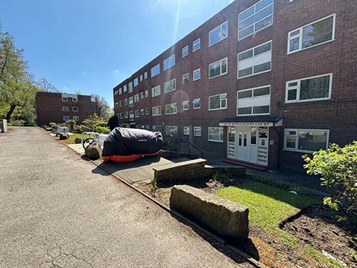 1 Bedroom Flat To Rent In Kensington Court, Salford, M7