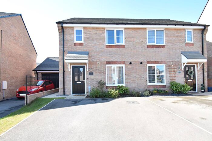 3 Bedroom Semi-Detached House For Sale In Runnymede Way, Northallerton, North Yorkshire, DL6
