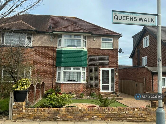 3 Bedroom Semi-Detached House To Rent In Queens Walk, London, HA4