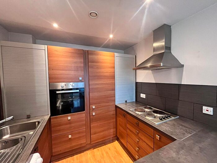 1 Bedroom Flat To Rent In Quebec Building, M3