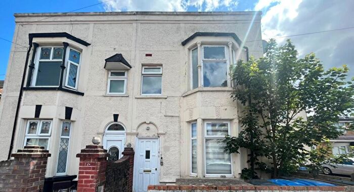 1 Bedroom Flat To Rent In Ferndale Road, Enfield, EN3