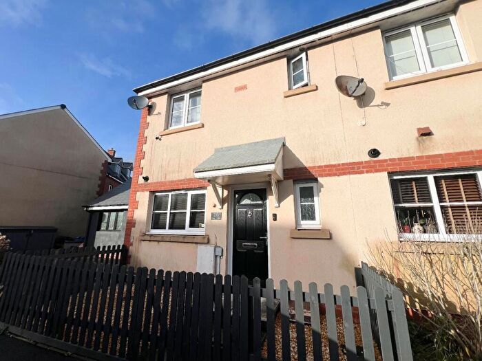 3 Bedroom End Of Terrace House For Sale In Ffordd Y Draen, Coity, Bridgend County Borough, CF35