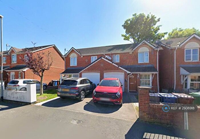 3 Bedroom Semi-Detached House To Rent In Nepaul Road, Manchester, M9